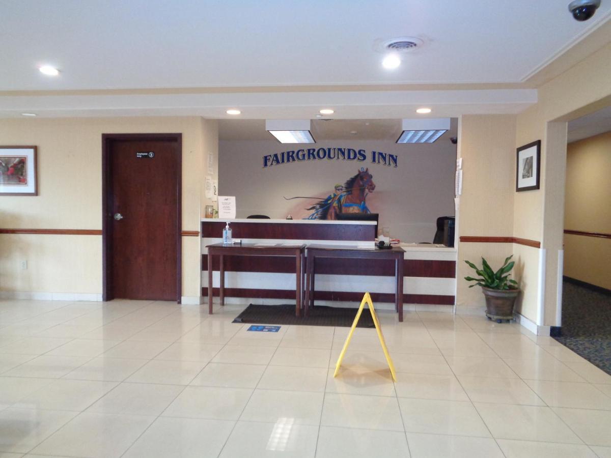 Fairgrounds Inn Du Quoin Eksteriør billede